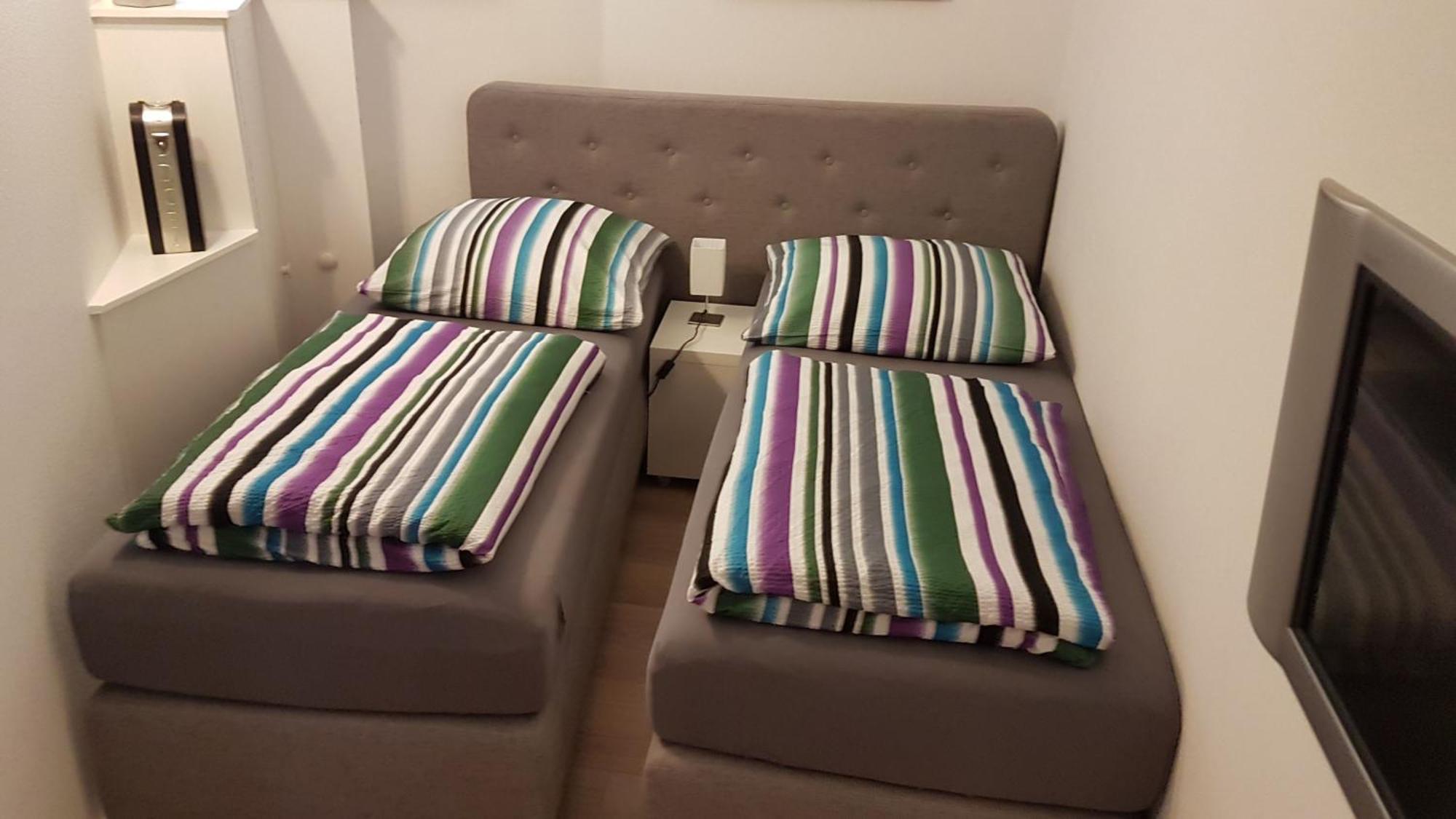 Pension Apartment Burscheid Esterno foto